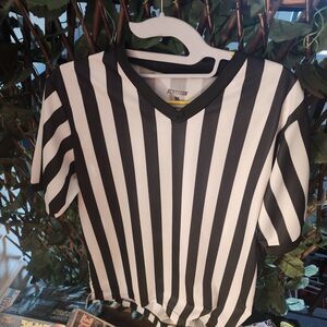 Pentagon Sports Referee M Shirt Classic Black-and-White Striped short-sleeved.